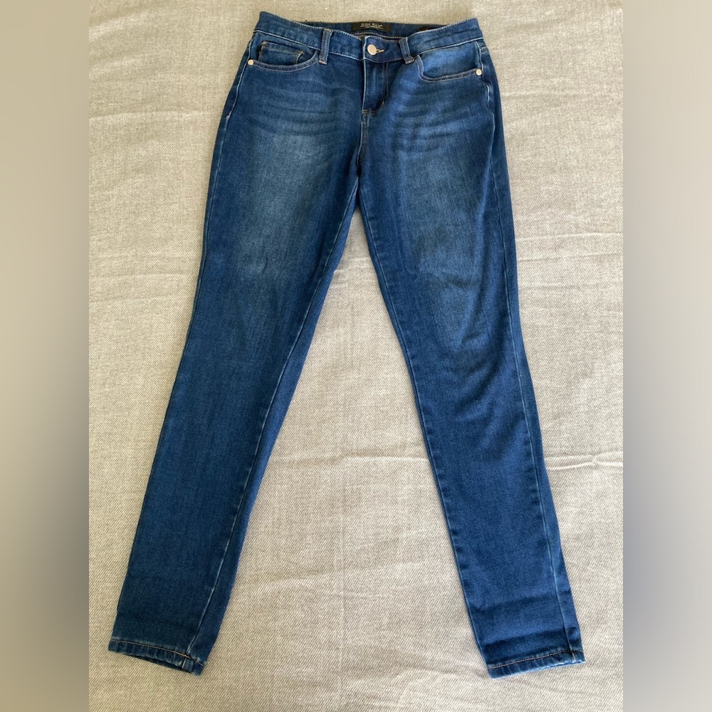 JUDY BLUE Mid-Rise Skinny Jeans